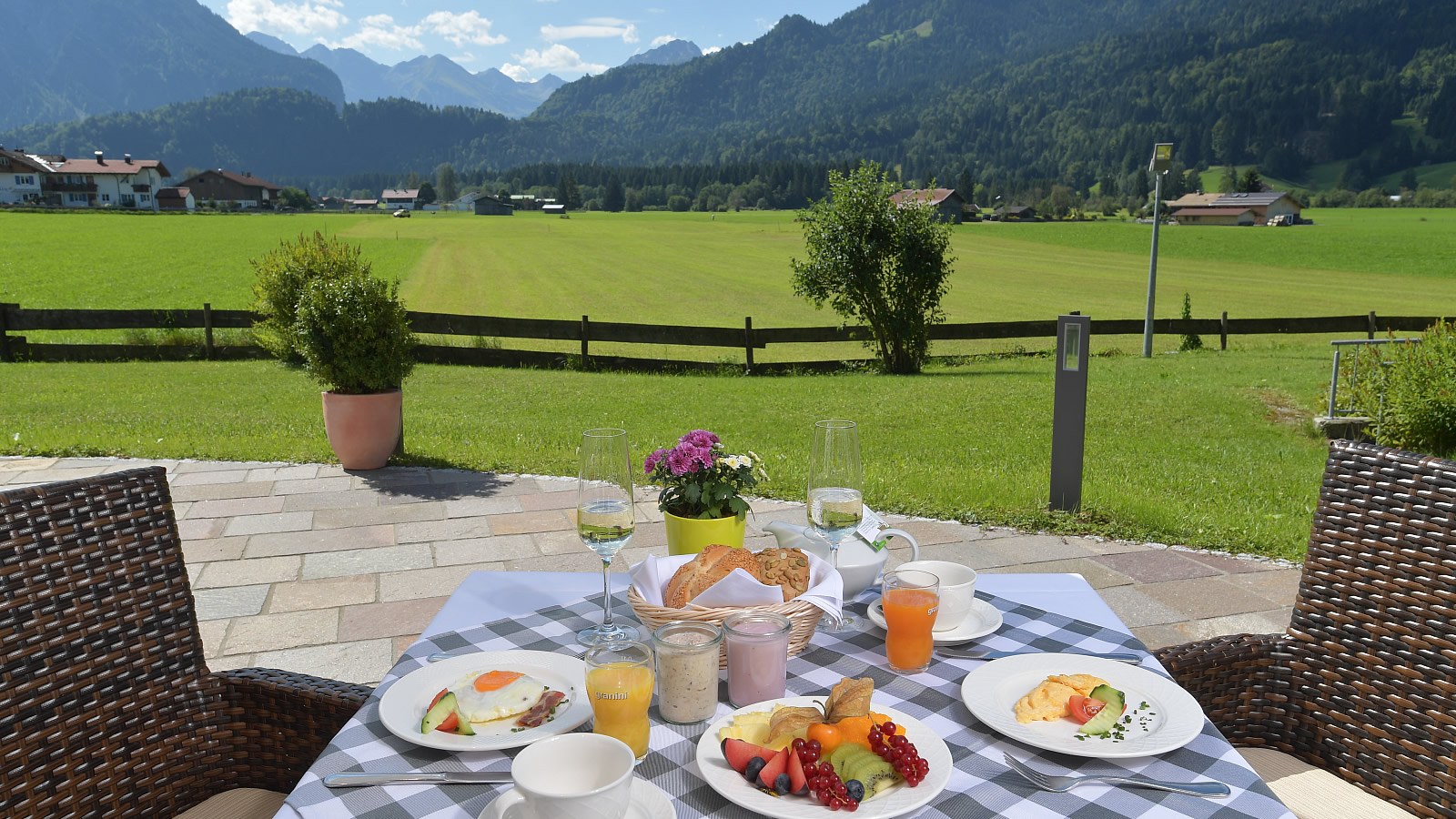 Gesundheitsreise mit Zuschuss Ihrer Krankenkasse nach Oberstdorf. Foto 6 zeigt eine Impression von ALPENHOF Oberstdorf Hotel & SPA oder seiner Umgebung.