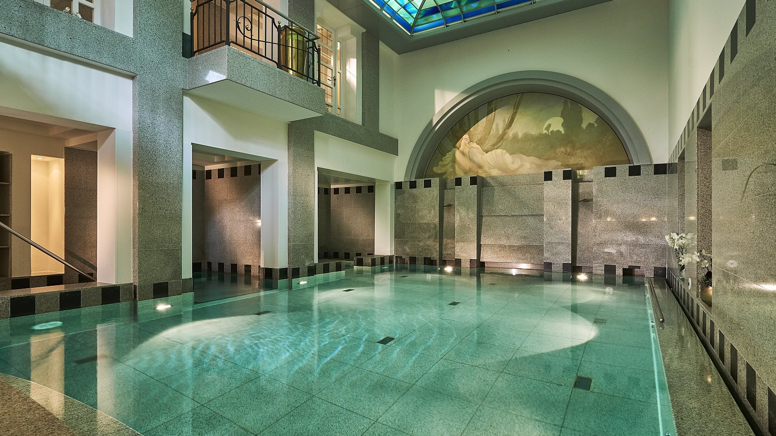 Gesundheitsreise mit Zuschuss Ihrer Krankenkasse nach Baden-Baden. Foto 2 zeigt eine Impression von Maison Messmer oder seiner Umgebung.