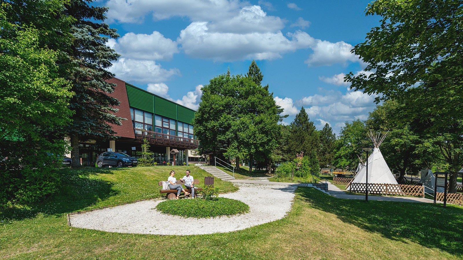 Gesundheitsreise mit Zuschuss Ihrer Krankenkasse nach Altenberg. Foto 18 zeigt eine Impression von AHORN Waldhotel Altenberg oder seiner Umgebung.
