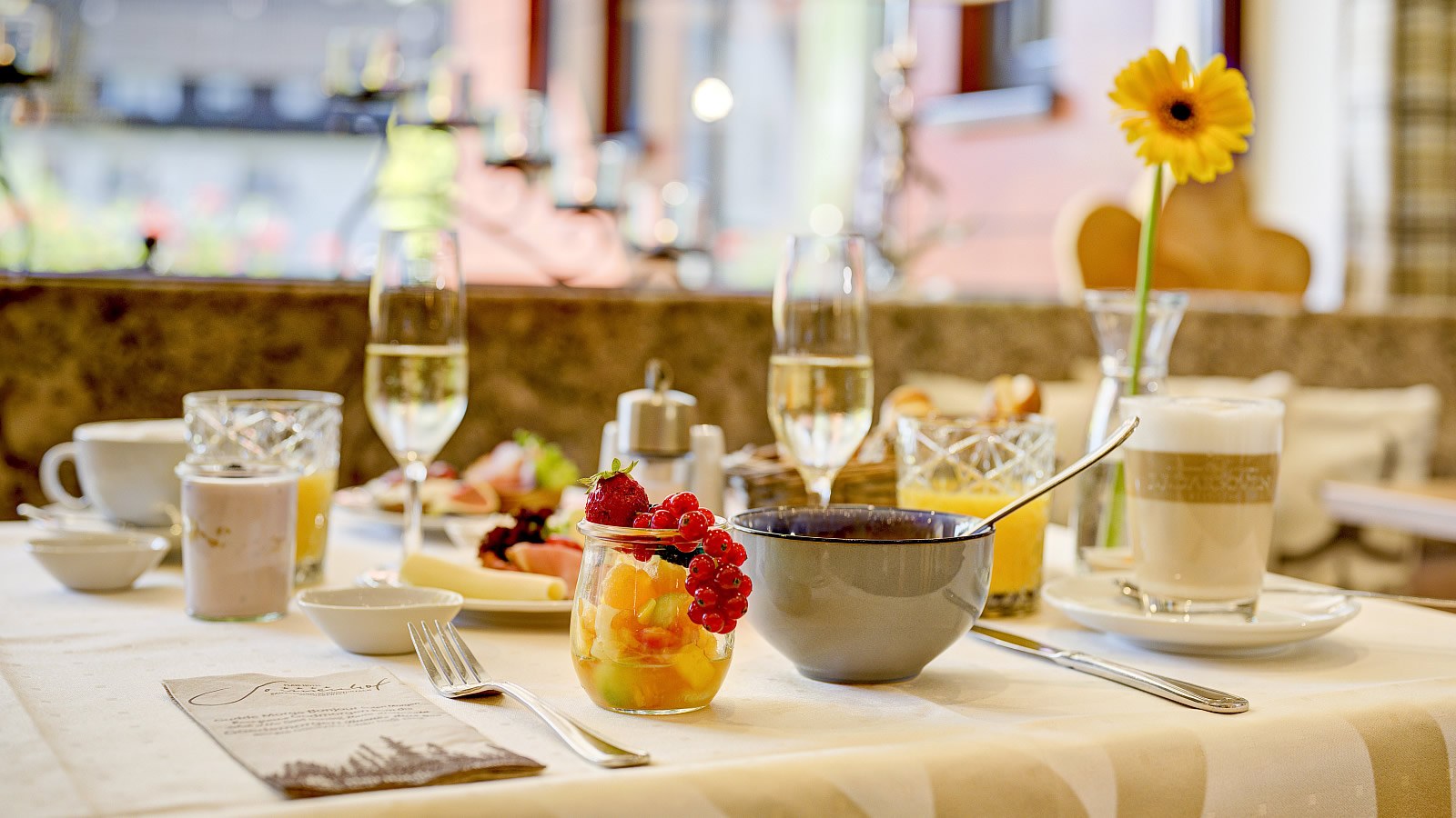 Gesundheitsreise mit Zuschuss Ihrer Krankenkasse nach Baiersbronn. Foto 12 zeigt eine Impression von Ringhotel Sonnenhof  oder seiner Umgebung.
