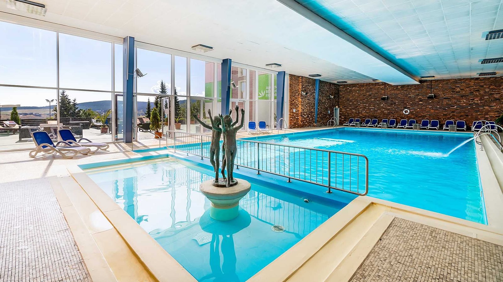 Gesundheitsreise mit Zuschuss Ihrer Krankenkasse nach Oberwiesenthal. Foto 2 zeigt eine Impression von AHORN Hotel Am Fichtelberg oder seiner Umgebung.