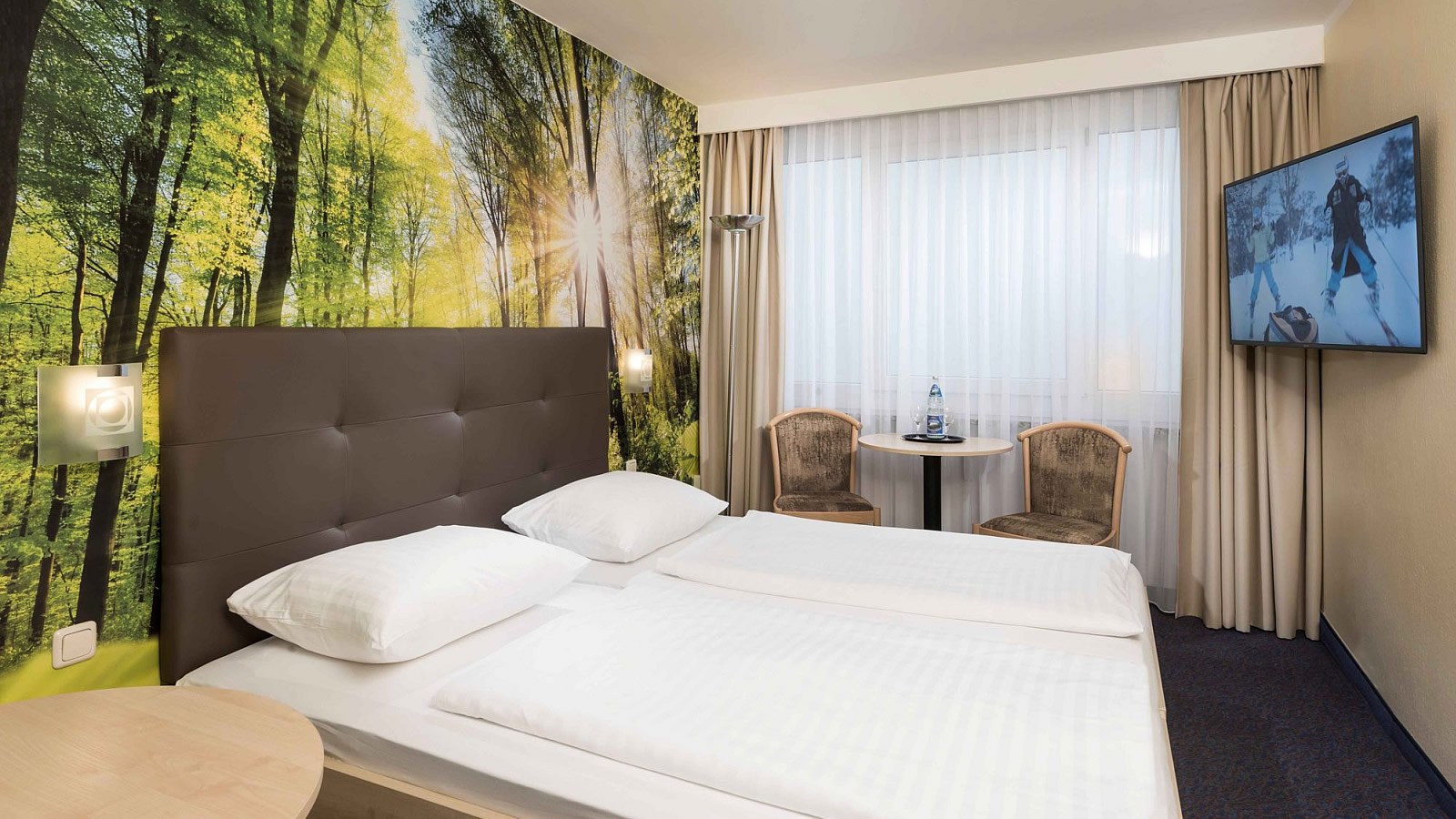 Gesundheitsreise mit Zuschuss Ihrer Krankenkasse nach Oberwiesenthal. Foto 7 zeigt eine Impression von AHORN Hotel Am Fichtelberg oder seiner Umgebung.