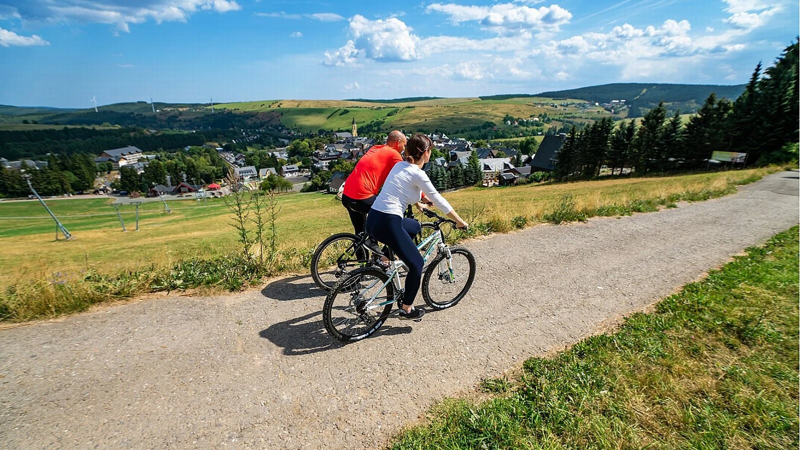 Gesundheitsreise mit Zuschuss Ihrer Krankenkasse nach Oberwiesenthal. Foto 9 zeigt eine Impression von AHORN Hotel Am Fichtelberg oder seiner Umgebung.