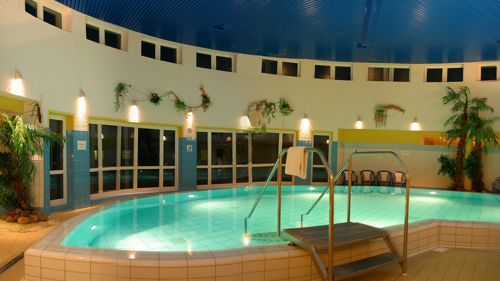 Gesundheitsreise mit Zuschuss Ihrer Krankenkasse nach Wismar. Foto 3 zeigt eine Impression von WYNDHAM GARDEN oder seiner Umgebung.