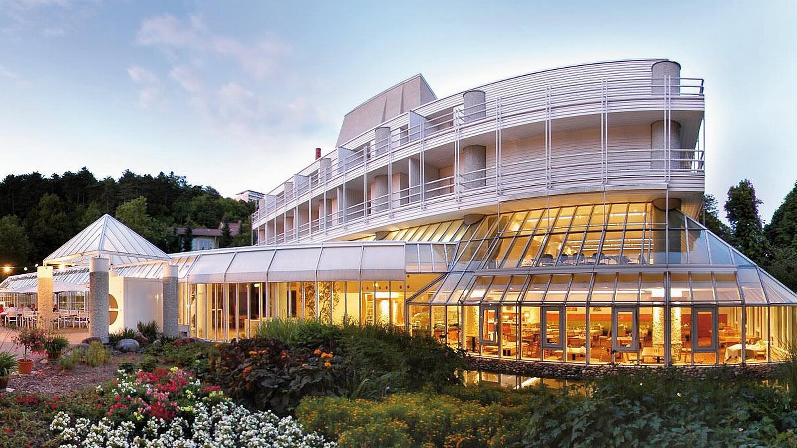 Gesundheitsreise mit Zuschuss Ihrer Krankenkasse nach Bad Mergentheim. Foto 2 zeigt eine Impression von Best Western Premier Parkhotel oder seiner Umgebung.