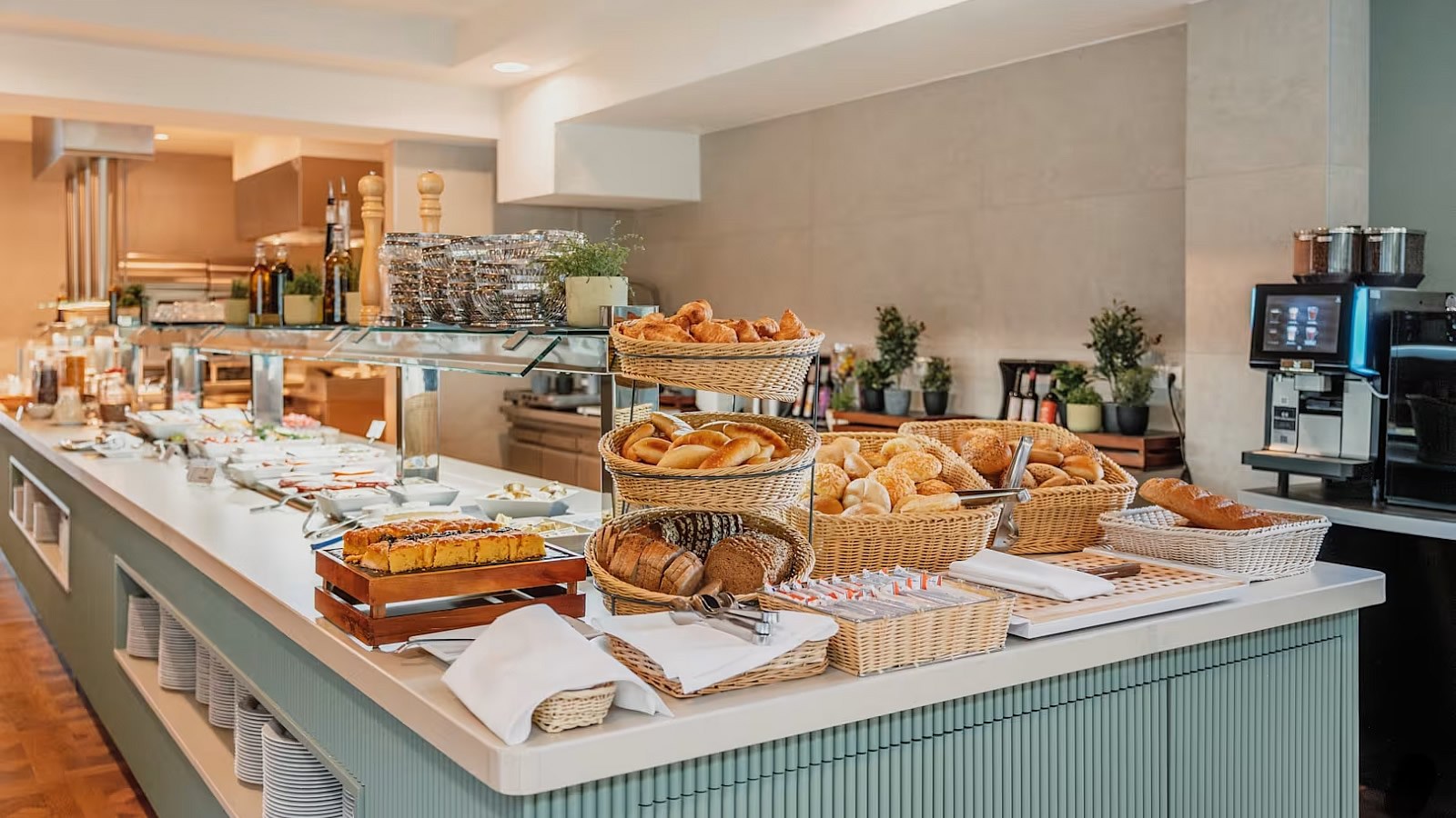 Gesundheitsreise mit Zuschuss Ihrer Krankenkasse nach Graal-Müritz. Foto 11 zeigt eine Impression von IFA Hotel Graal-Müritz oder seiner Umgebung.