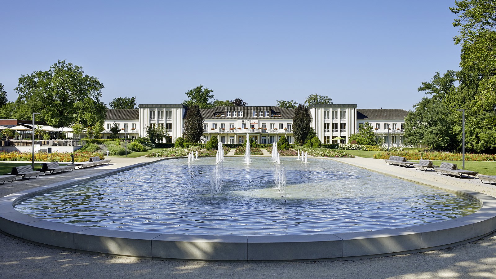 Gesundheitsreise mit Zuschuss Ihrer Krankenkasse nach Bad Lippspringe. Foto 1 zeigt eine Impression von BEST WESTERN PREMIER Park Hotel & Spa oder seiner Umgebung.